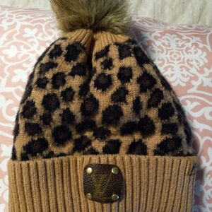 LV winter hat